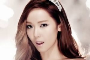 Jessica SNSD lọt top 10 nhan sắc búp bê thế giới