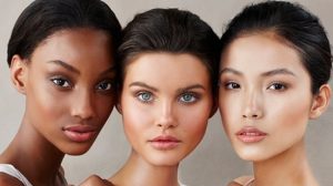 căn cứ vào đâu mà người ta chia dân cư trên thế giới ra thành các chủng tộc